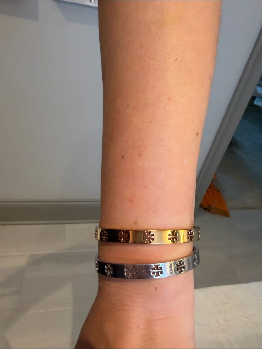 Tory Burch pair tory
